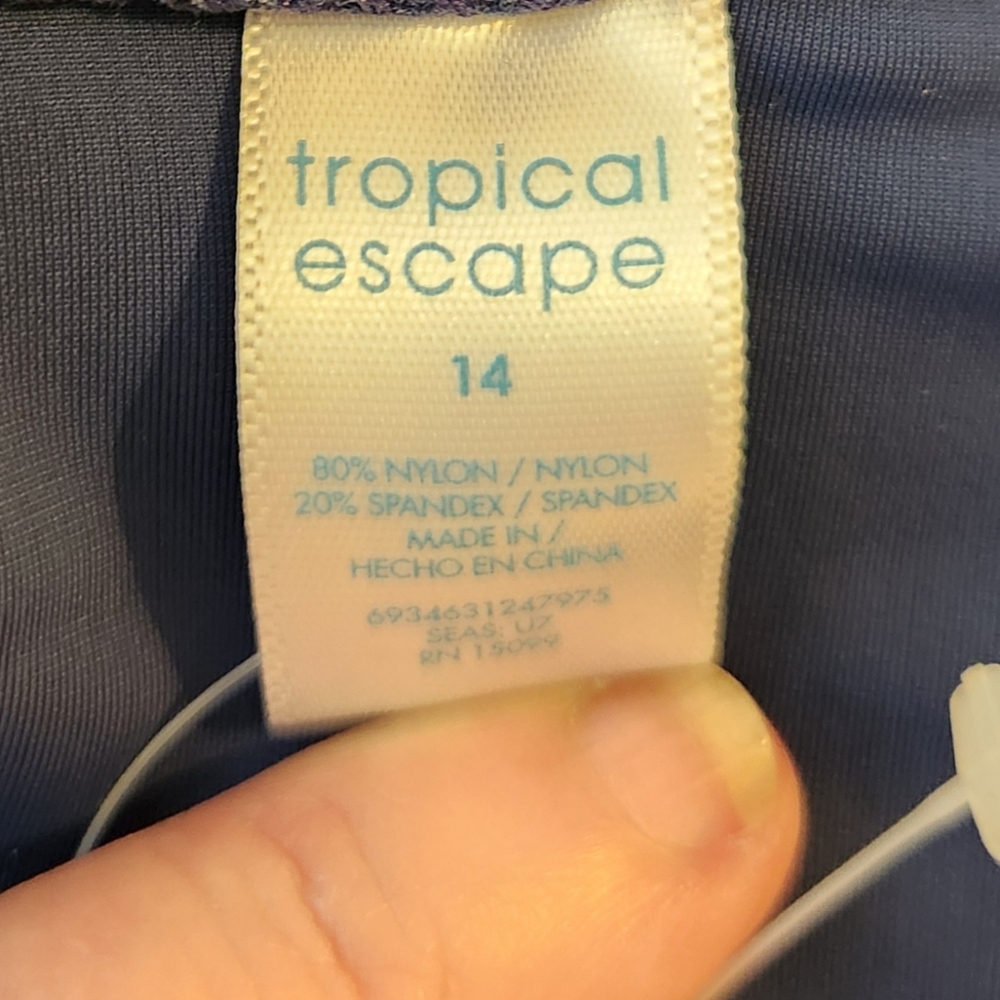 TROPICAL ESCAPE Swim Shorts Size 14 - Picture 3 of 7
